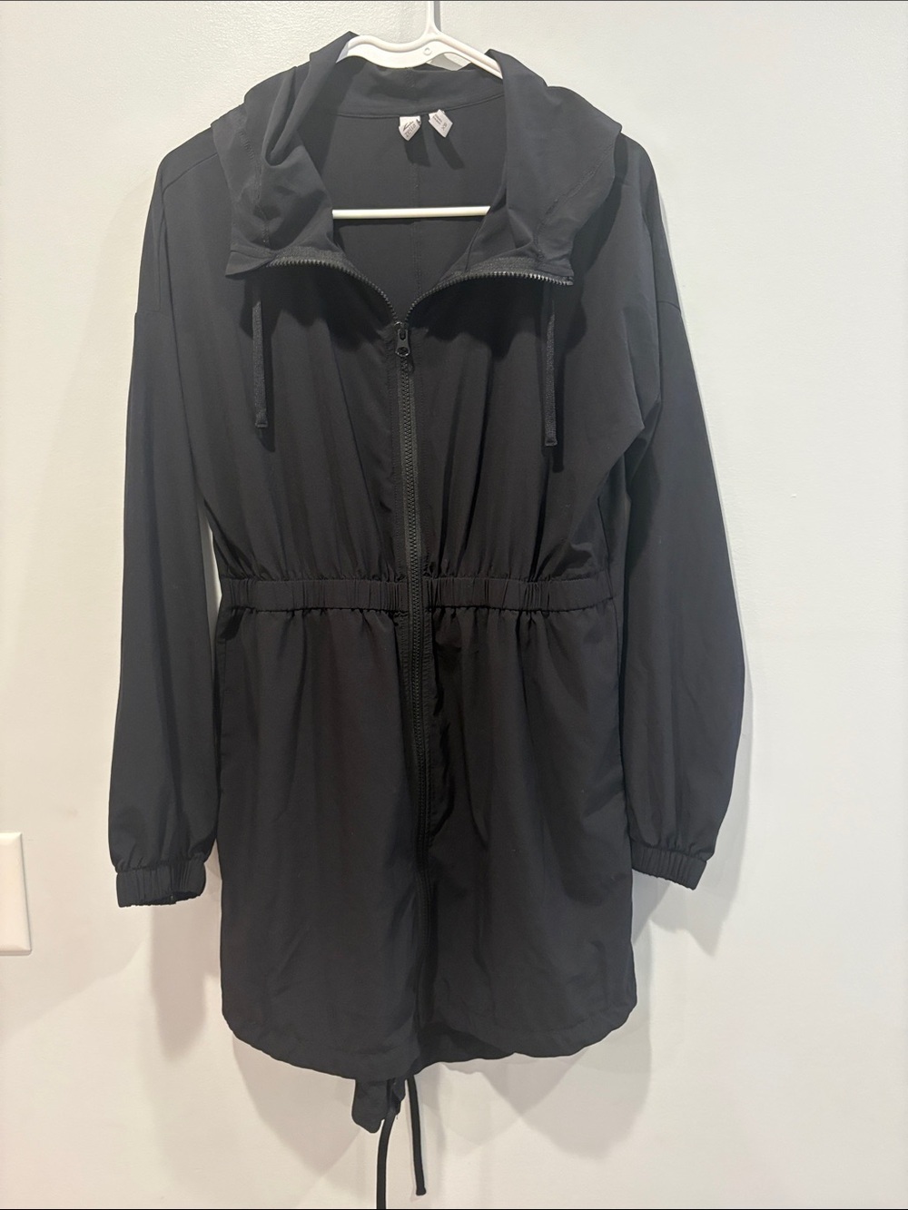 Zella Black Lightweight Hooded Anorak Jacket ptp 20 length 35 will fit sm/med